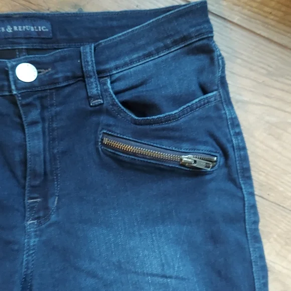 Rock & Republic size 12 kashmiere blue 👖 - Picture 3 of 6